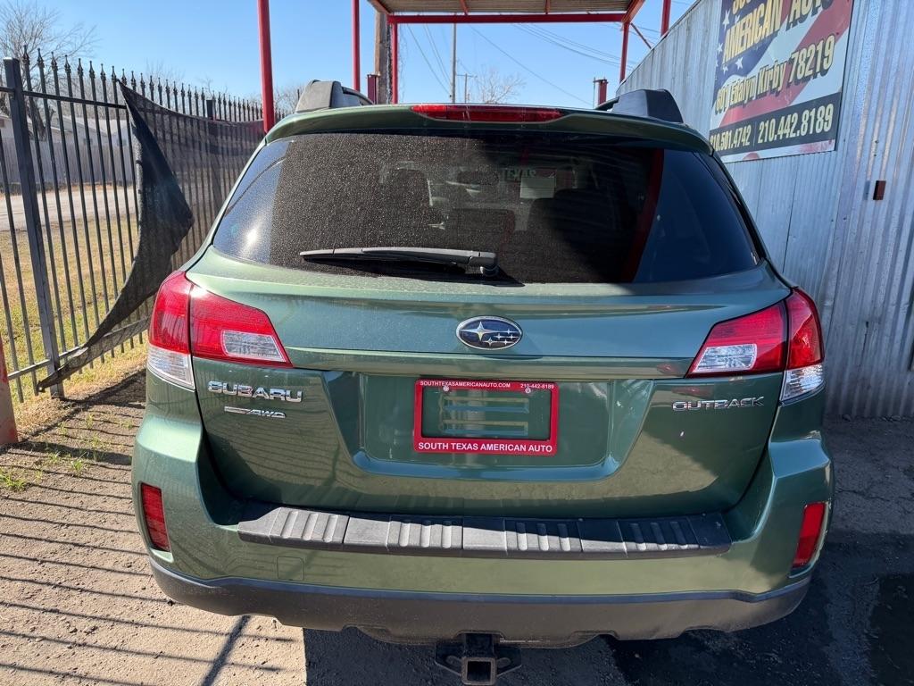 Subaru Outback 2.5i Premium 2010