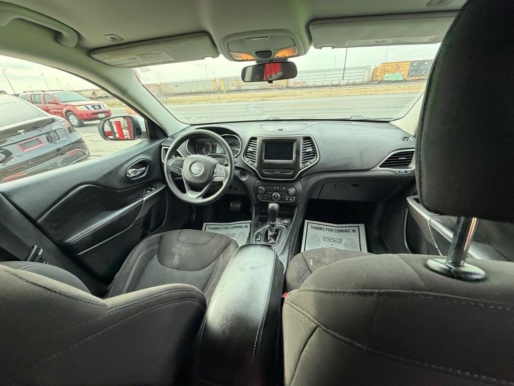 Jeep Cherokee Latitude FWD 2019