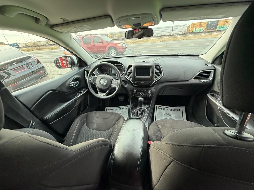 Jeep Cherokee Latitude FWD 2019