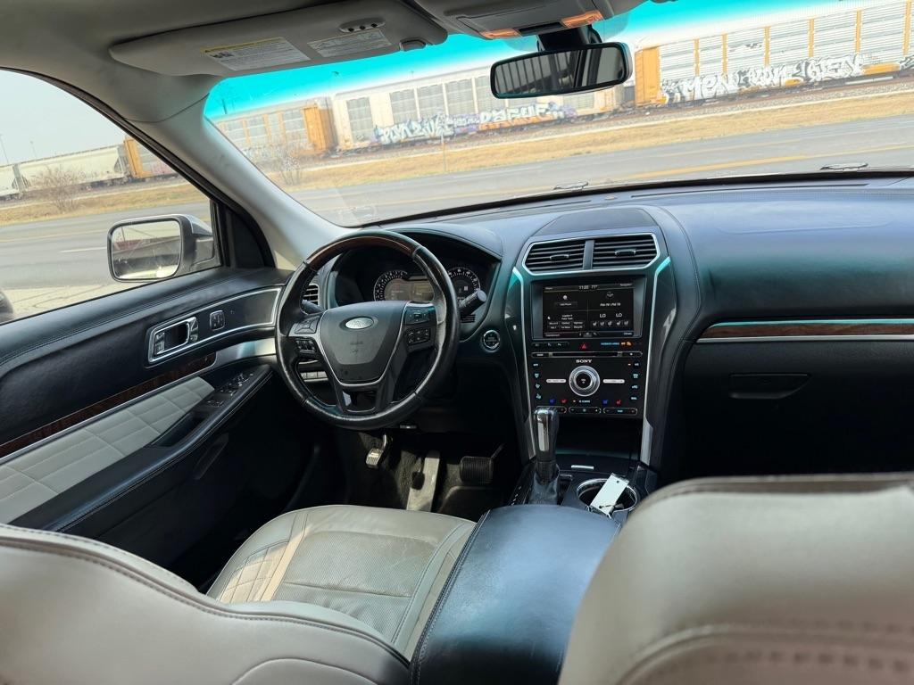 Ford Explorer Platinum AWD 2016