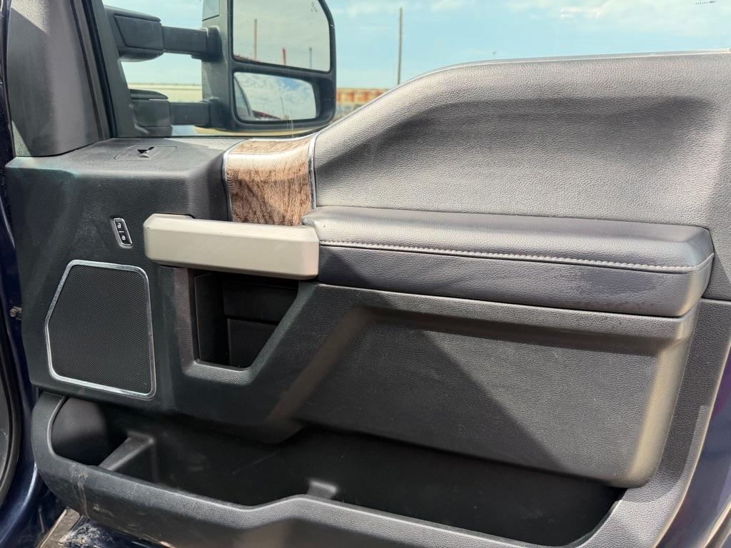 Ford F-250 SD King Ranch Crew Cab 4WD 2017