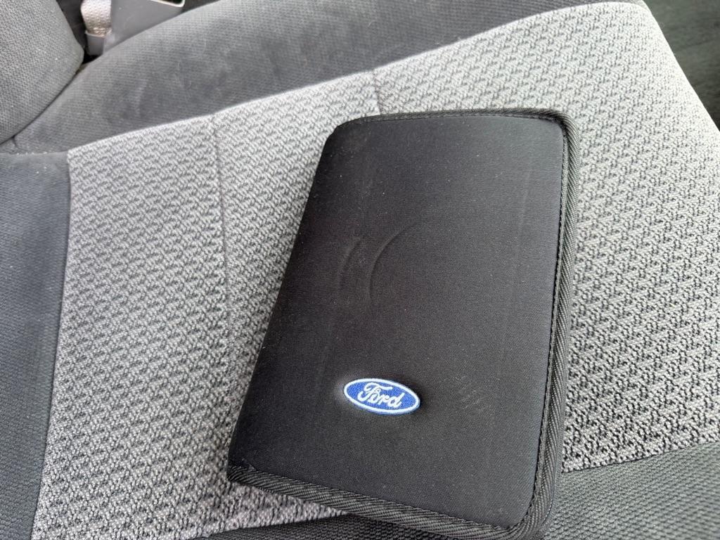 Ford F-250 SD XL Crew Cab 4WD 2002