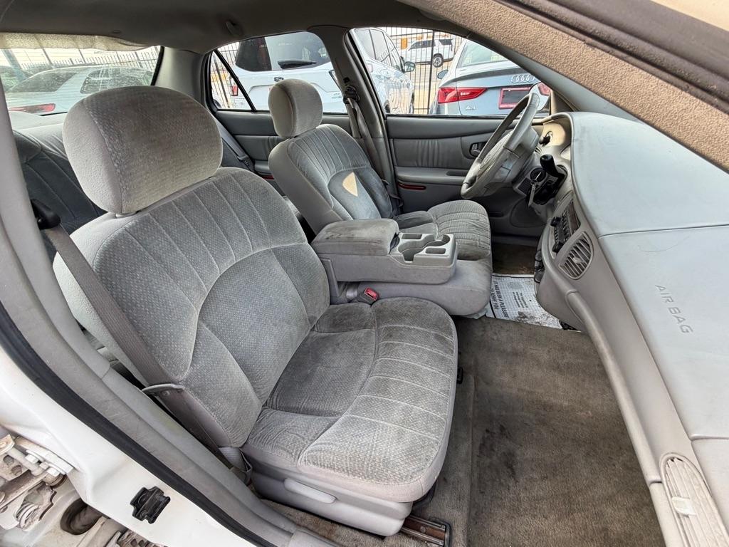 Buick Century Sedan 2004