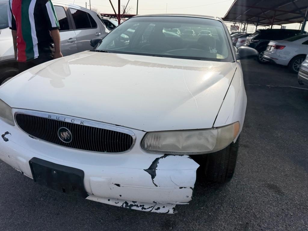 Buick Century Sedan 2004