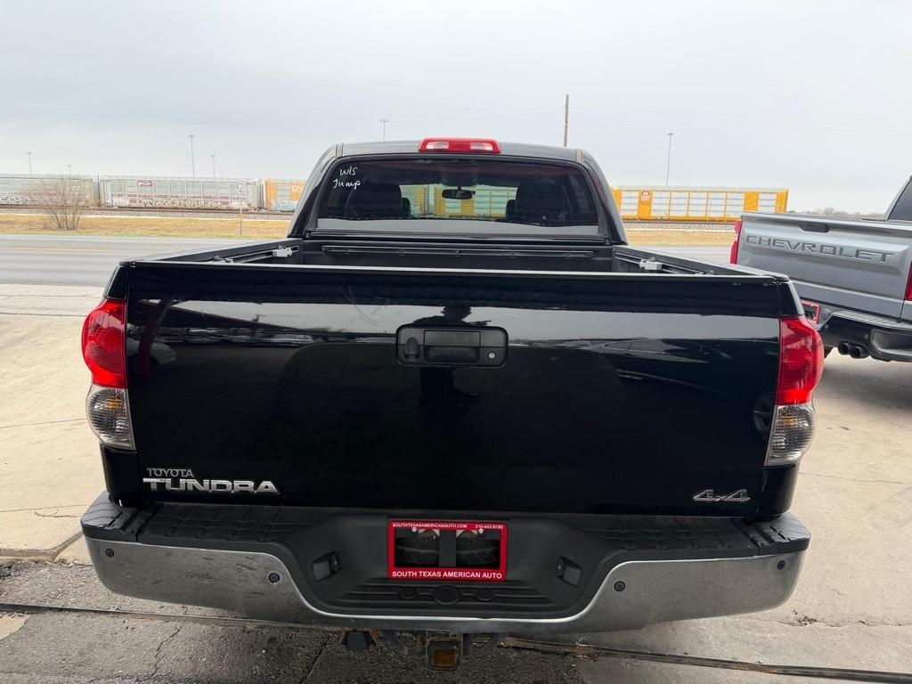 Toyota Tundra Limited CrewMax 5.7L 4WD 2008