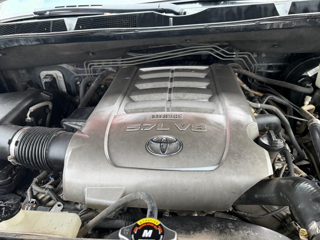 Toyota Tundra Limited CrewMax 5.7L 4WD 2008