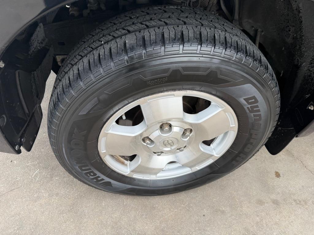 Toyota Tundra Limited CrewMax 5.7L 4WD 2008