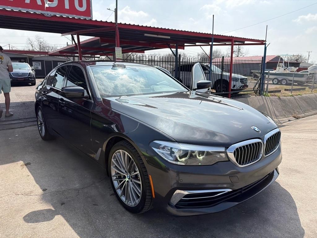 BMW 5-Series 530i 2020
