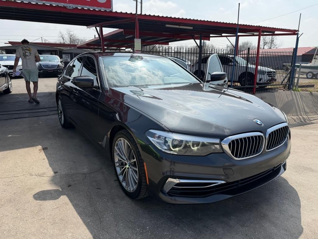 BMW 5-Series 530i 2020