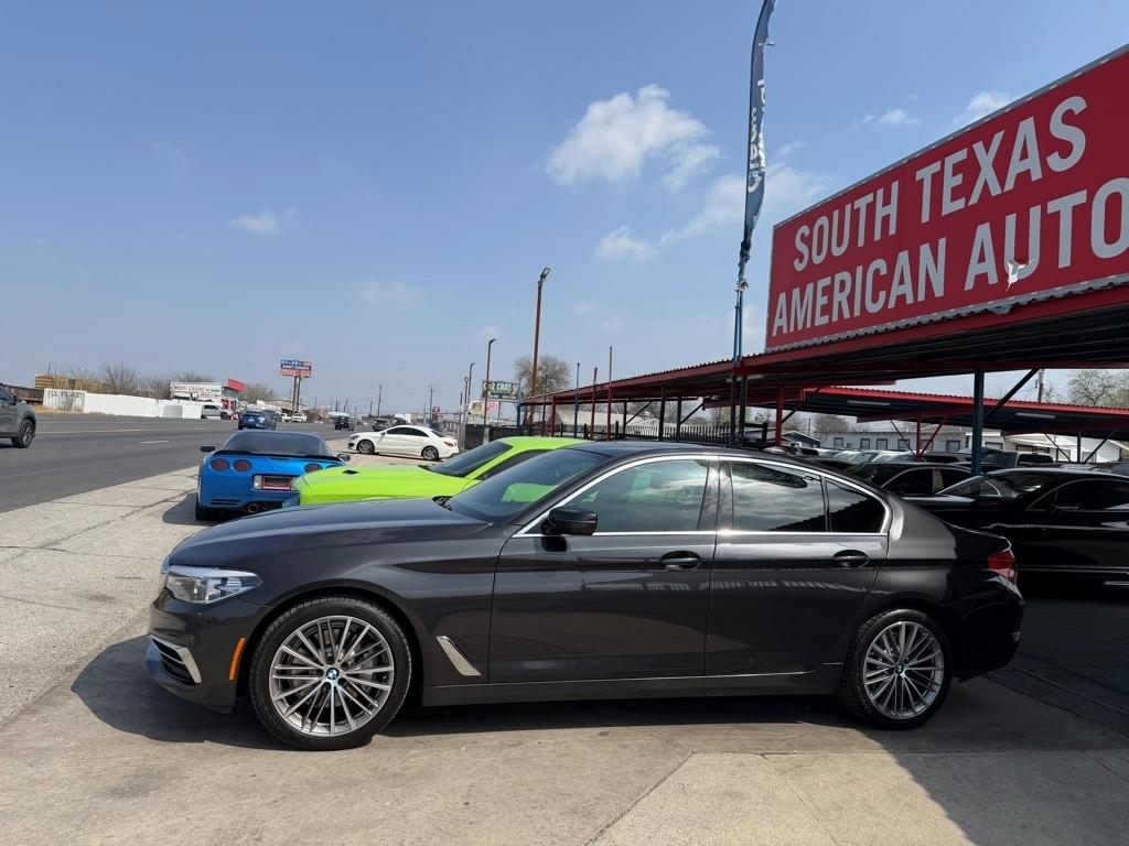 BMW 5-Series 530i 2020