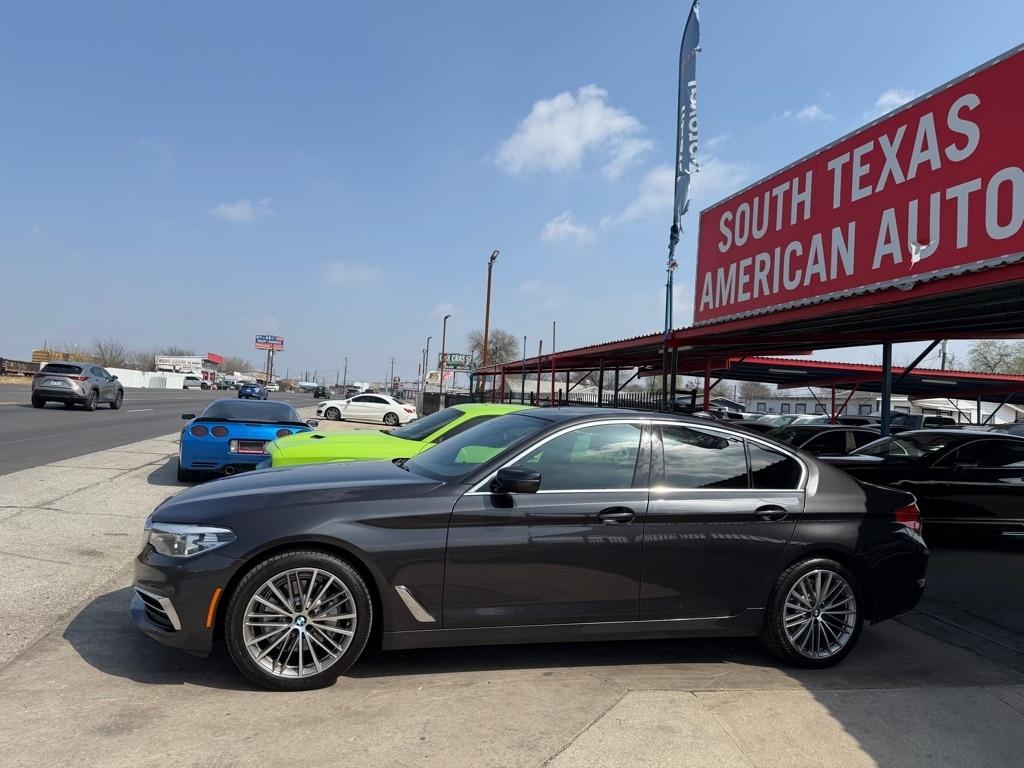 BMW 5-Series 530i 2020