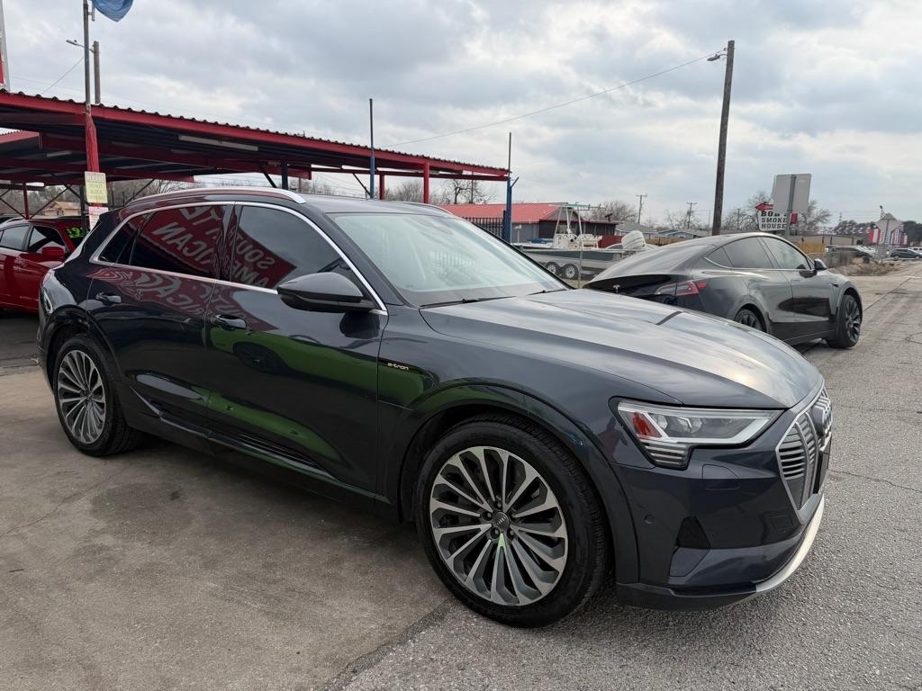 Audi E-Tron Prestige quattro 2019