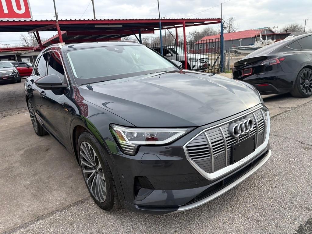 Audi E-Tron Prestige quattro 2019