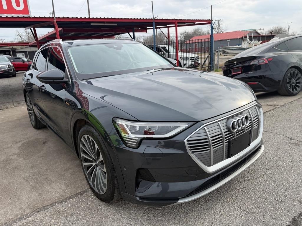 Audi E-Tron Prestige quattro 2019