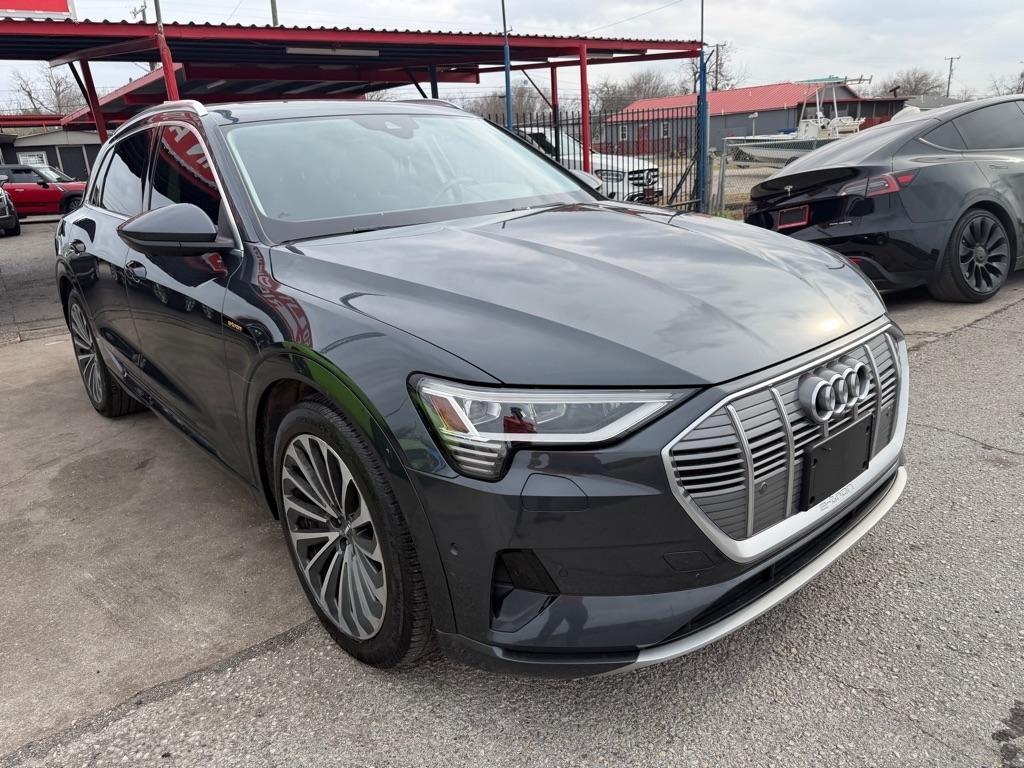 Audi E-Tron Prestige quattro 2019