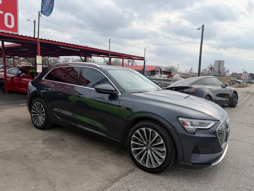 Audi E-Tron Prestige quattro 2019