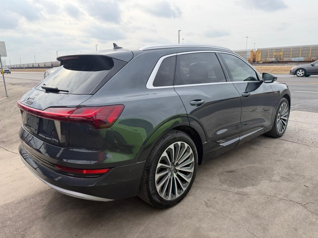 Audi E-Tron Prestige quattro 2019