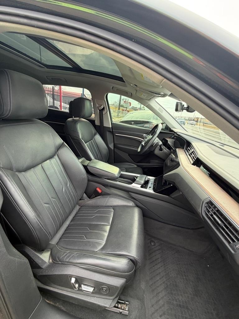 Audi E-Tron Prestige quattro 2019