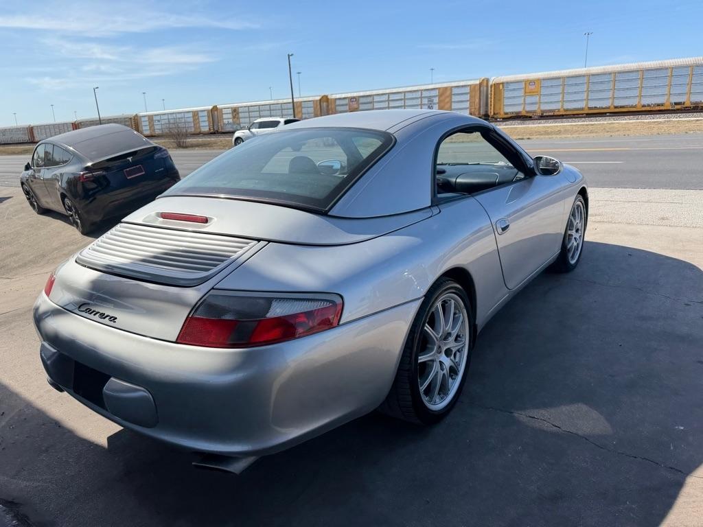 Porsche 911 Carrera Cabriolet 2002