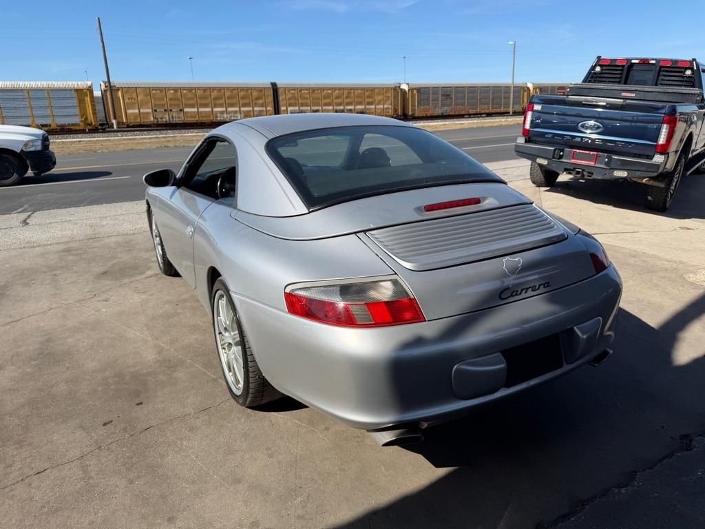 Porsche 911 Carrera Cabriolet 2002