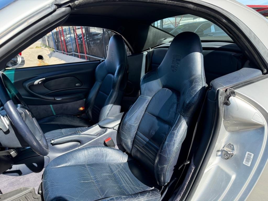 Porsche 911 Carrera Cabriolet 2002