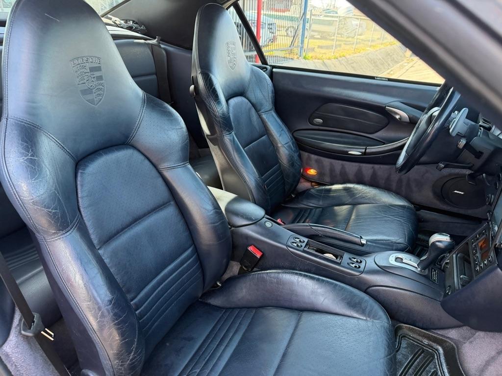 Porsche 911 Carrera Cabriolet 2002