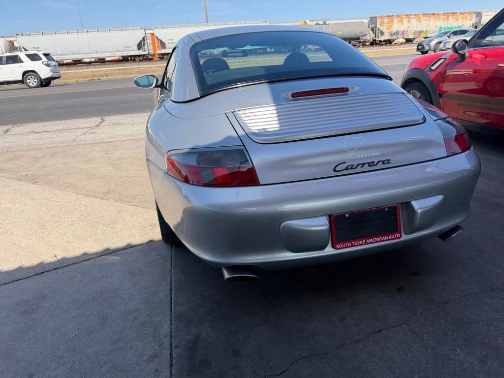 Porsche 911 Carrera Cabriolet 2002