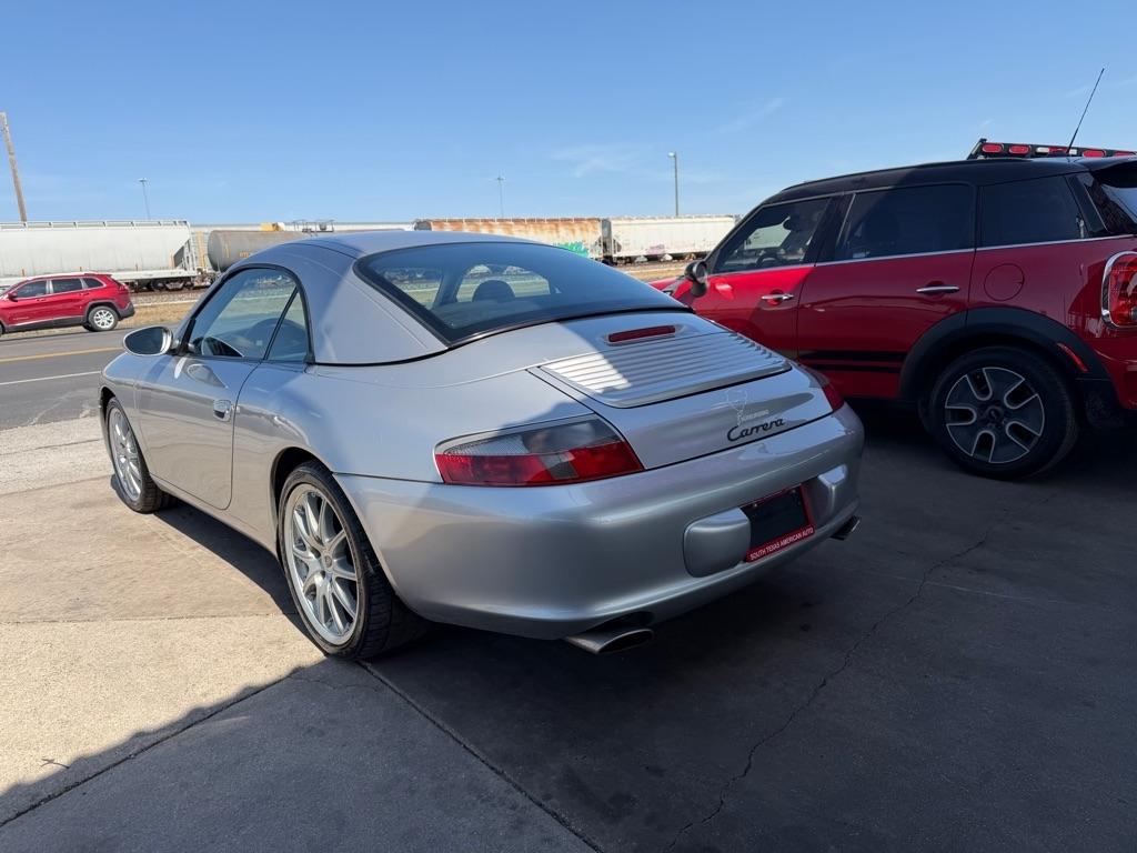 Porsche 911 Carrera Cabriolet 2002