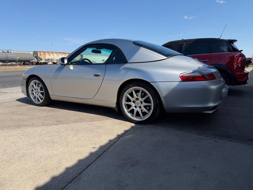 Porsche 911 Carrera Cabriolet 2002