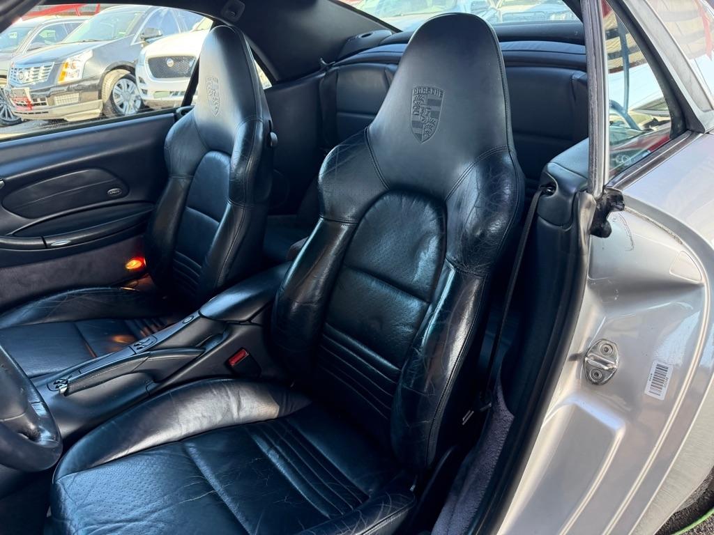 Porsche 911 Carrera Cabriolet 2002