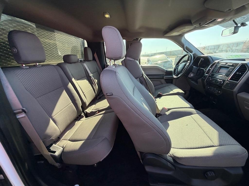 Ford F-150 XL SuperCab 8-ft. 2WD 2015