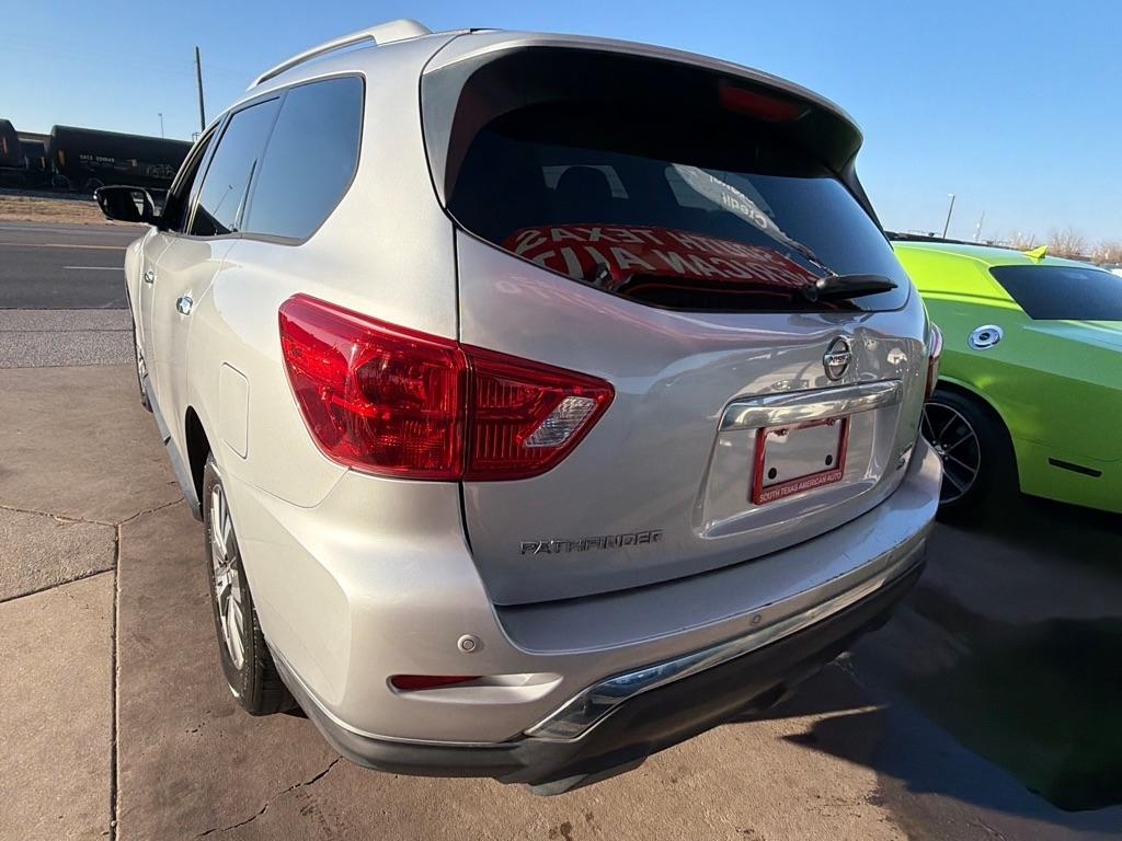 Nissan Pathfinder S 4WD 2017