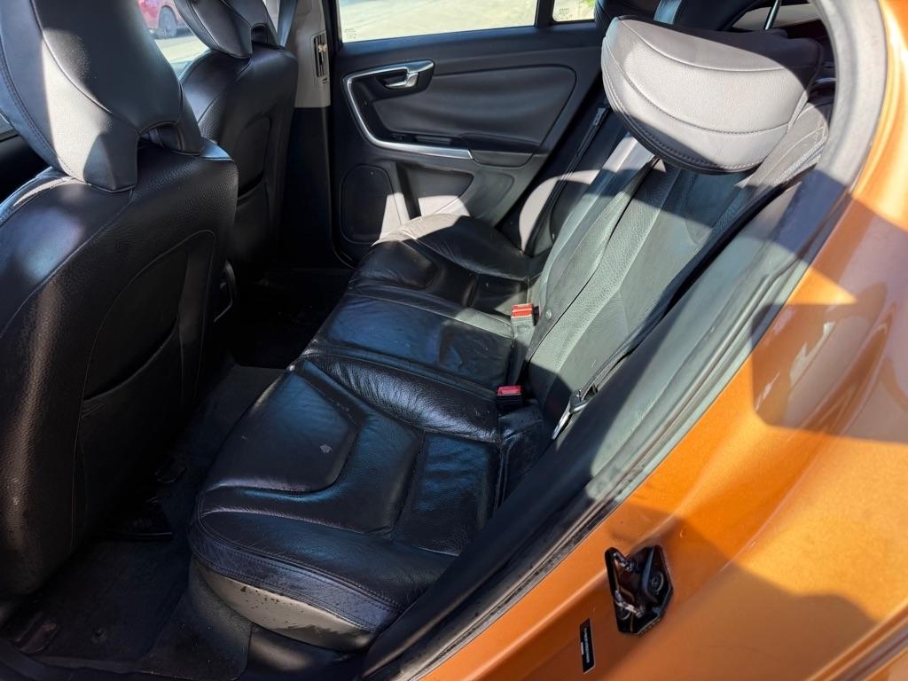 Volvo S60 T6 AWD 2011