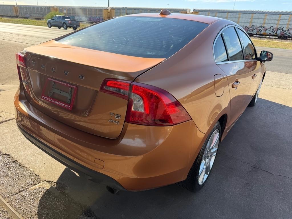 Volvo S60 T6 AWD 2011
