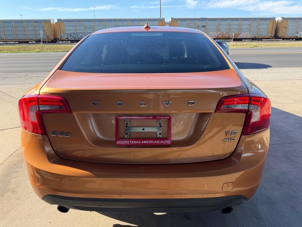 Volvo S60 T6 AWD 2011