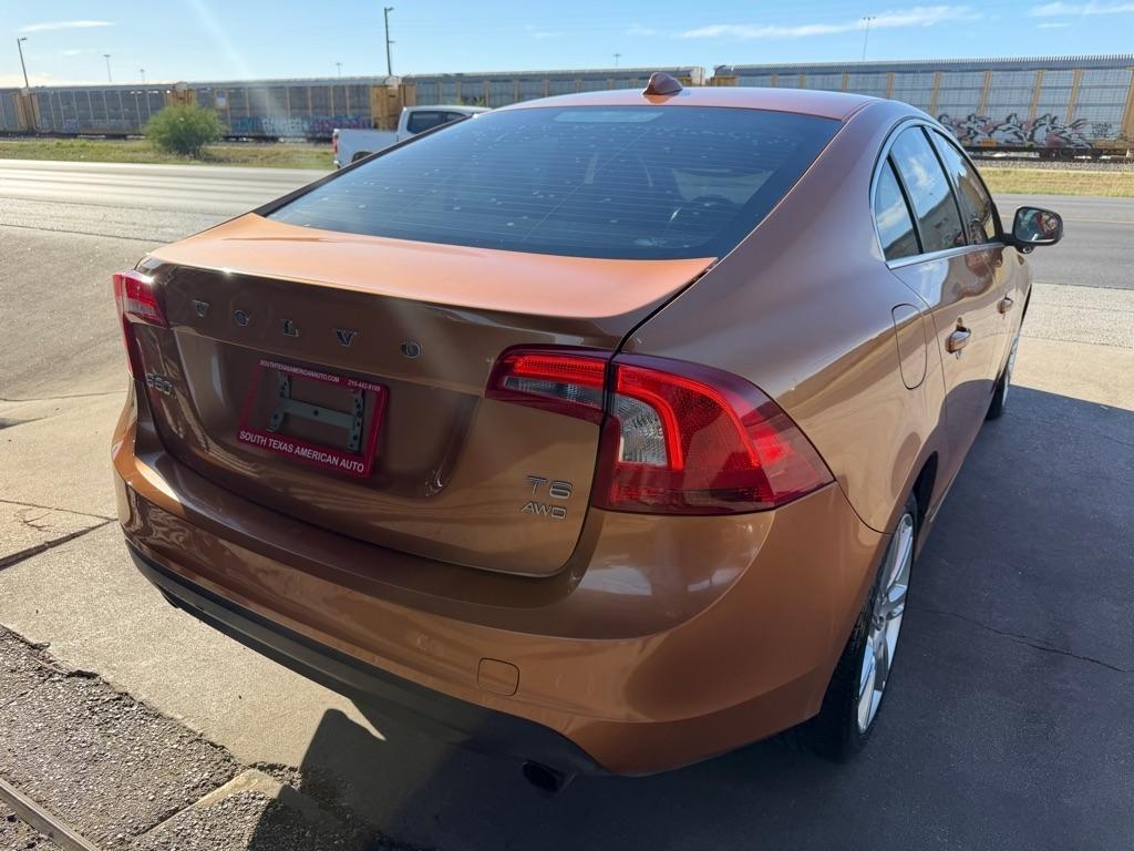 Volvo S60 T6 AWD 2011