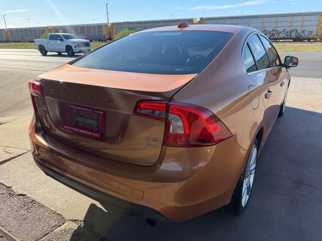 Volvo S60 T6 AWD 2011