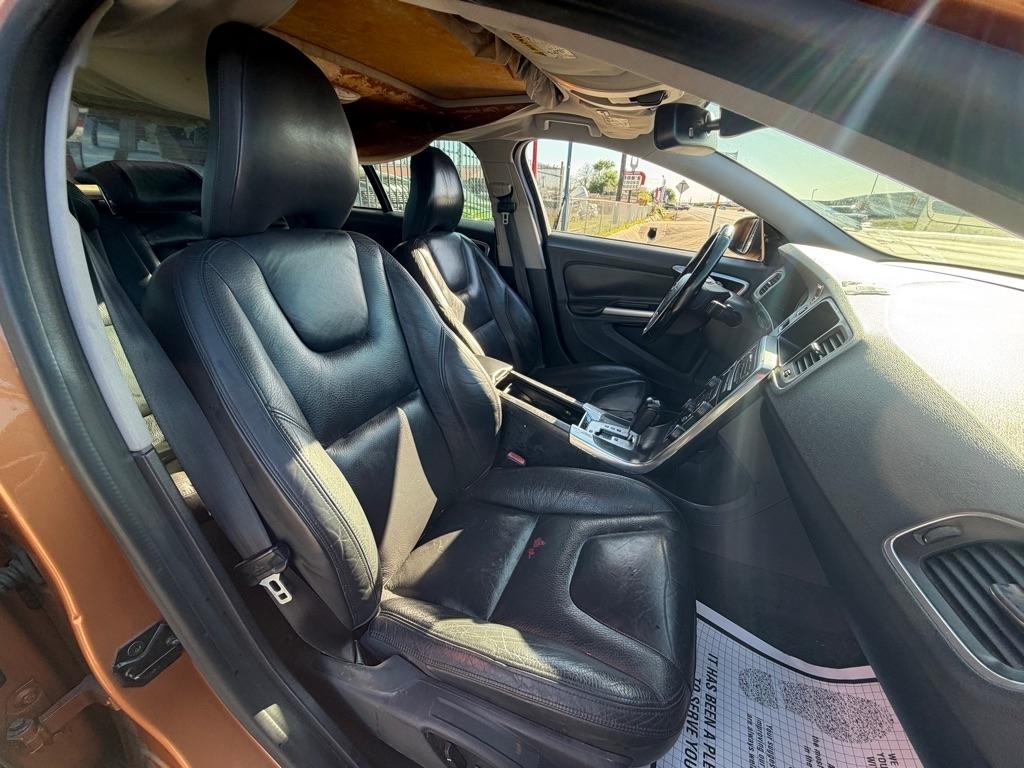 Volvo S60 T6 AWD 2011