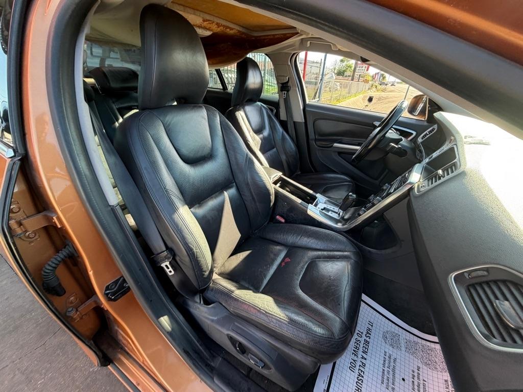 Volvo S60 T6 AWD 2011