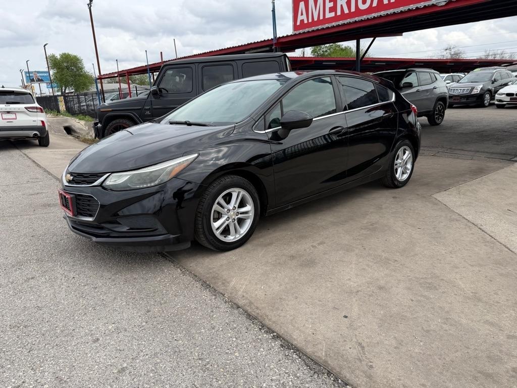 Chevrolet Cruze LT Auto Hatchback 2017