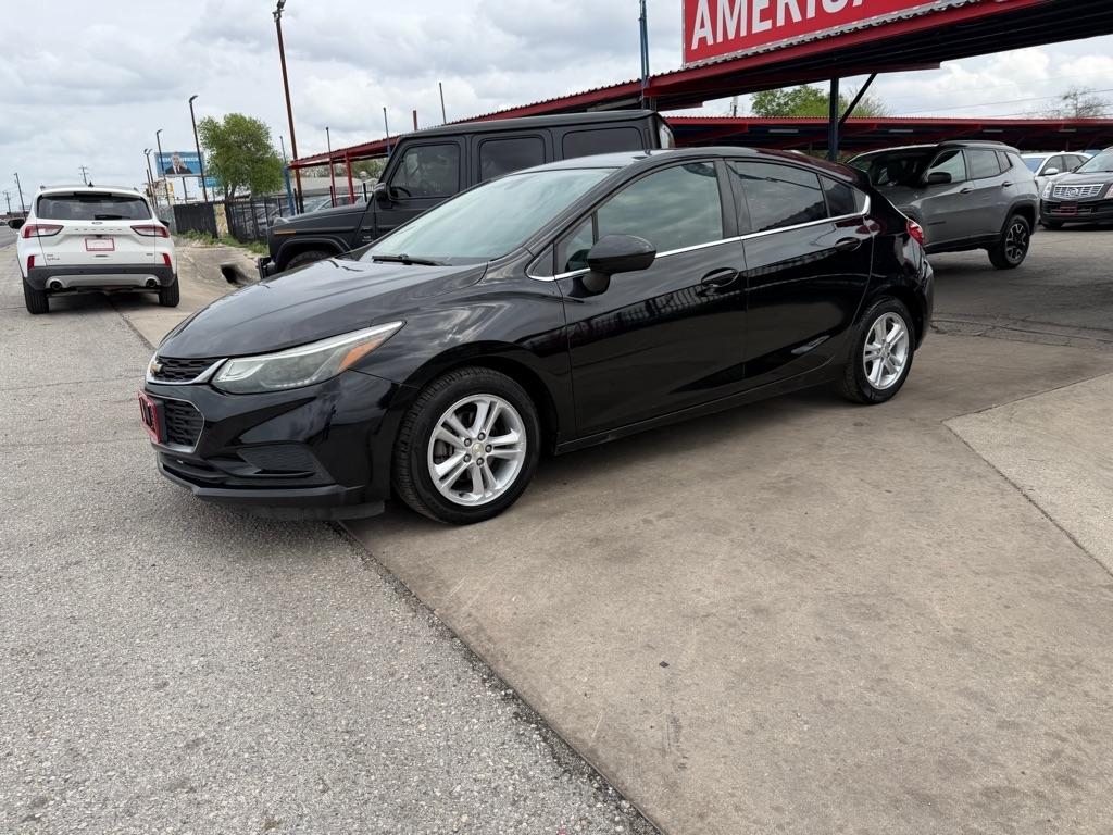 Chevrolet Cruze LT Auto Hatchback 2017
