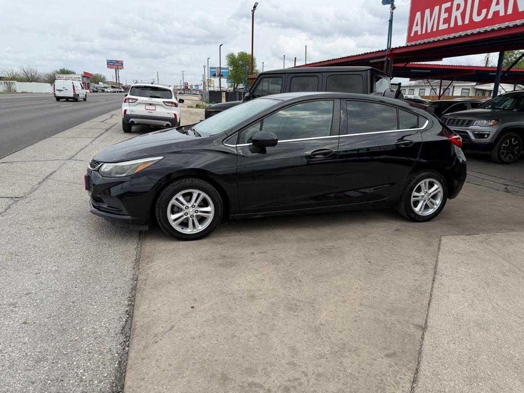 Chevrolet Cruze LT Auto Hatchback 2017