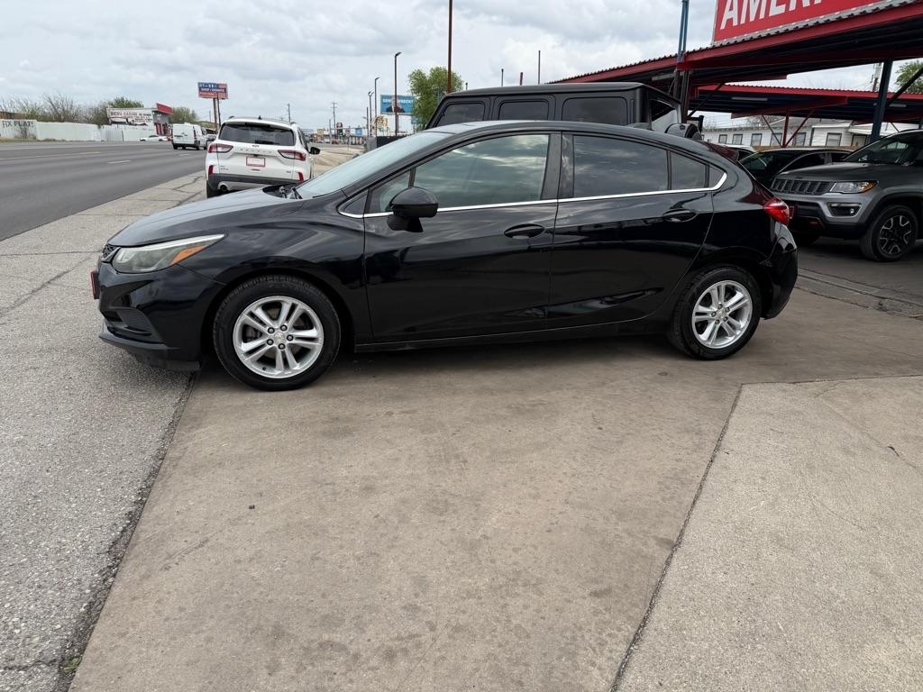 Chevrolet Cruze LT Auto Hatchback 2017