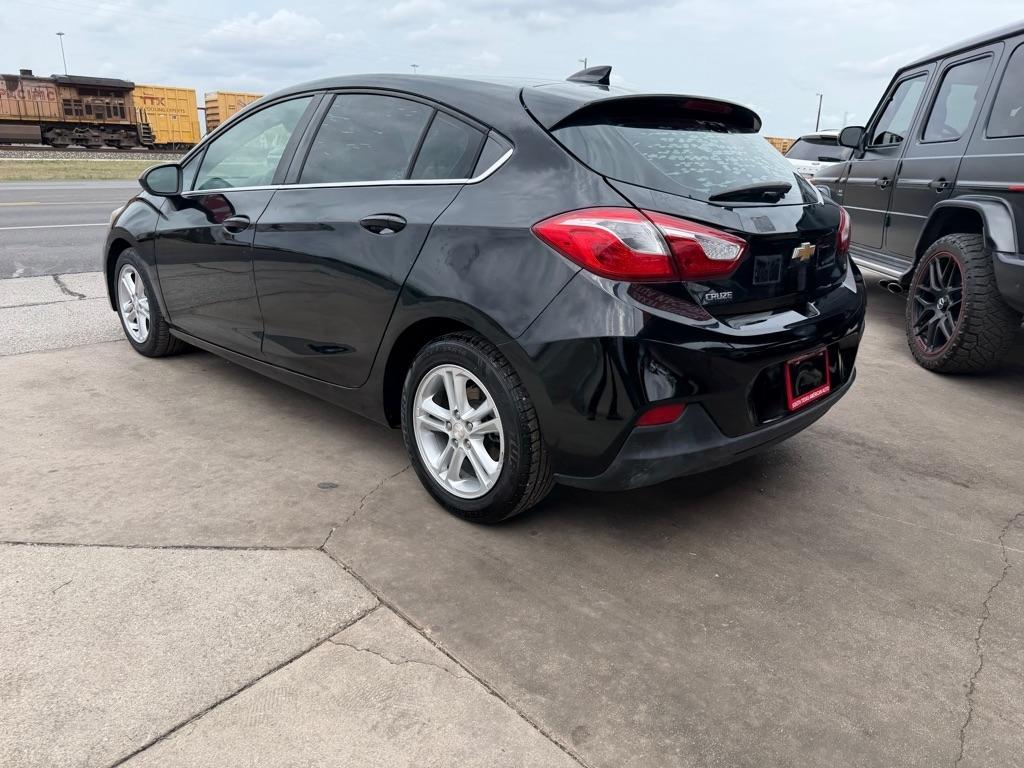 Chevrolet Cruze LT Auto Hatchback 2017