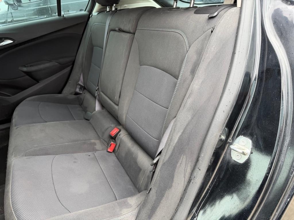 Chevrolet Cruze LT Auto Hatchback 2017