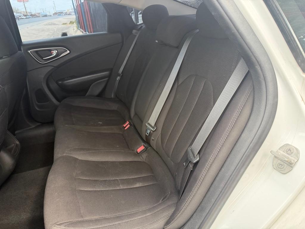 Chrysler 200 Limited 2015