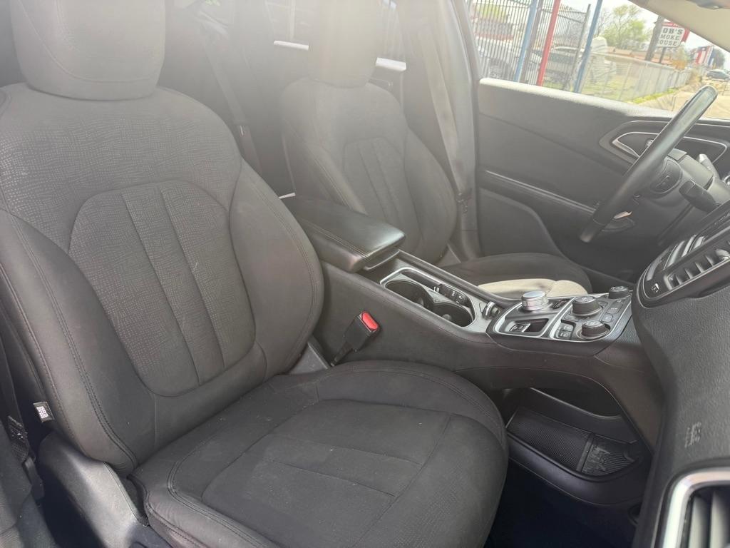 Chrysler 200 Limited 2015