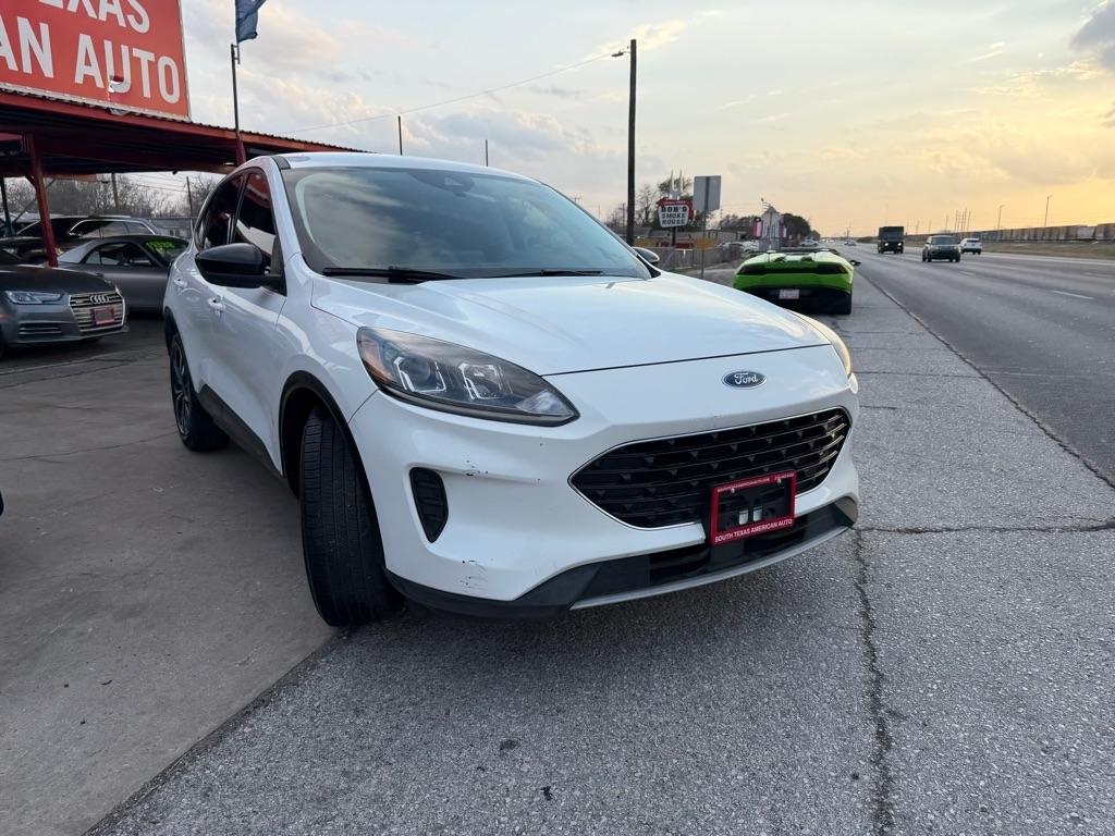 Ford Escape SE 2021