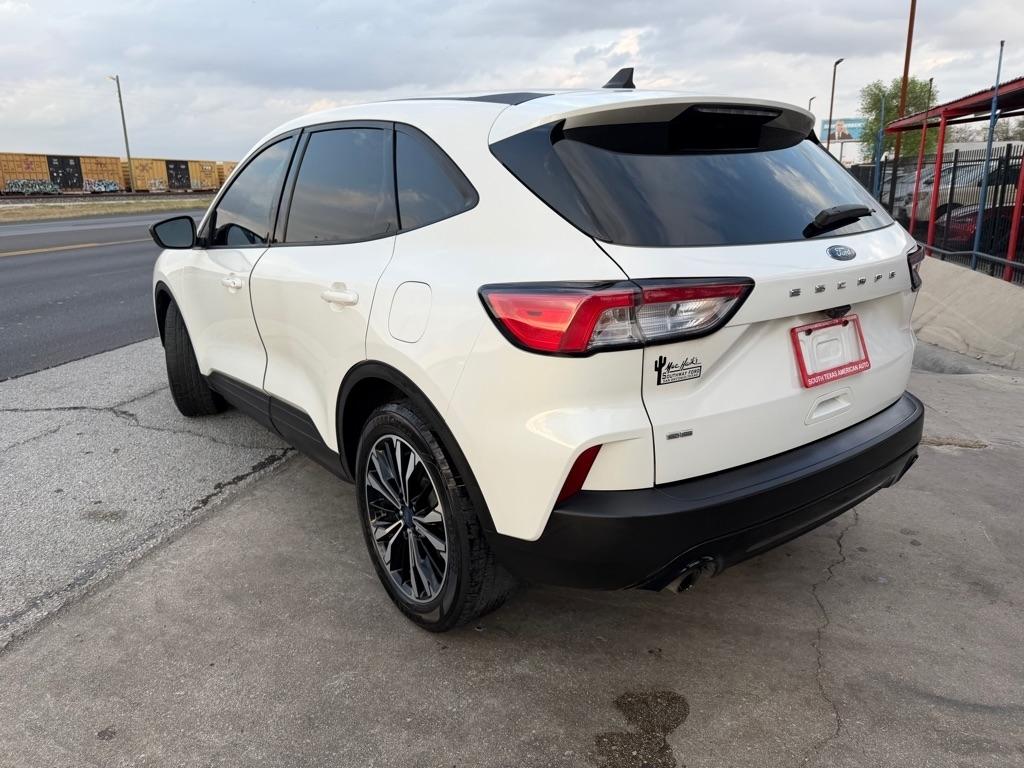 Ford Escape SE 2021