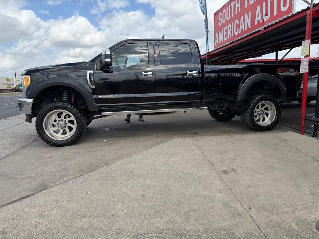 Ford F-350 SD King Ranch Crew Cab 4WD 2017